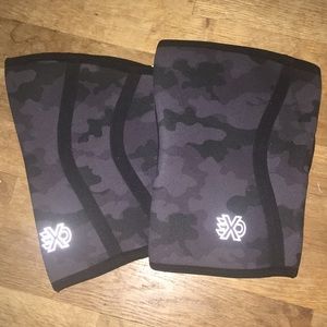 Large Crossfit EXO Knee Sleeves